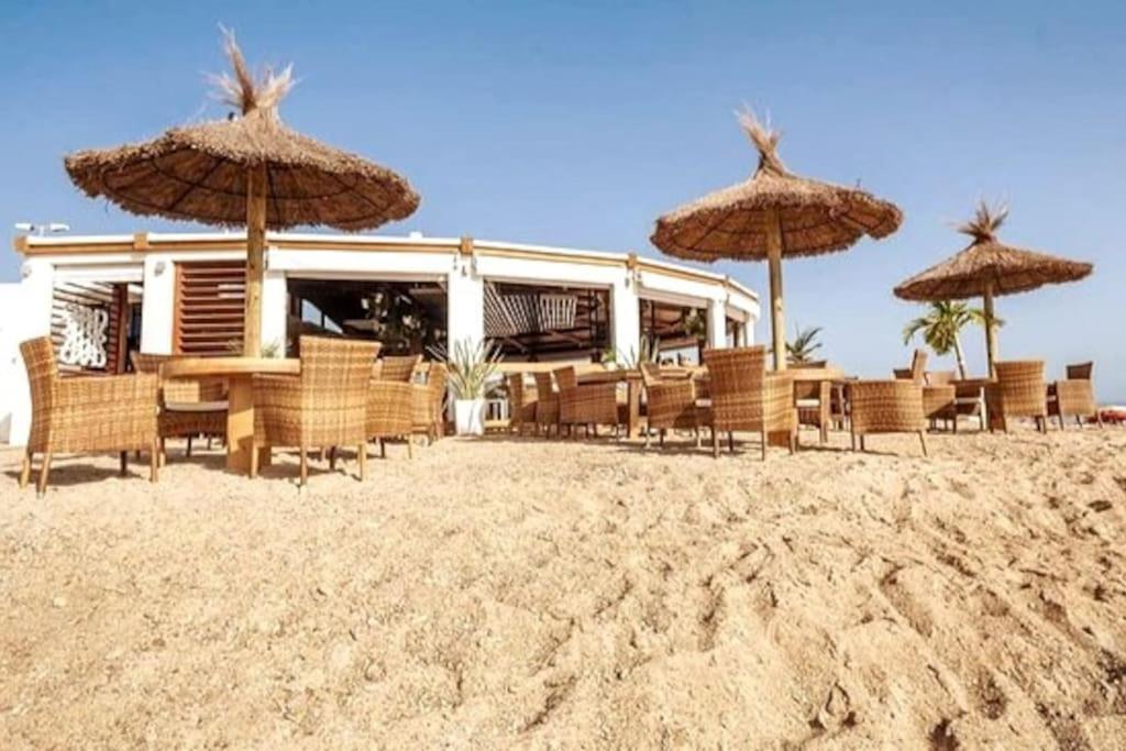 Espectacular Casa Muy Luminosa Con Azotea Conil De La Frontera Exterior foto