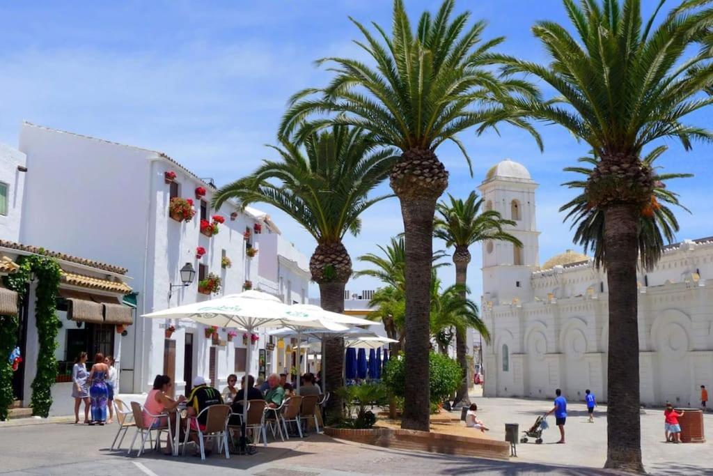 Espectacular Casa Muy Luminosa Con Azotea Conil De La Frontera Exterior foto